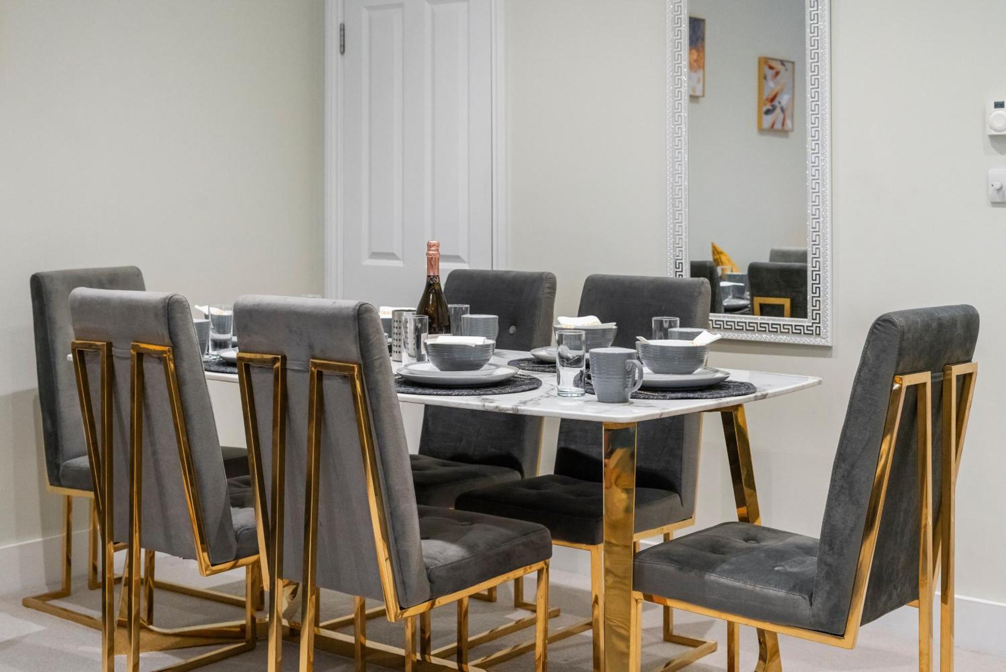 Chic 2 Bed Maisonette In Mayfair 32A Londra Esterno foto